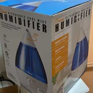 Crane 1-Gallon Cool Mist Drop Humidifier (Blue & White)